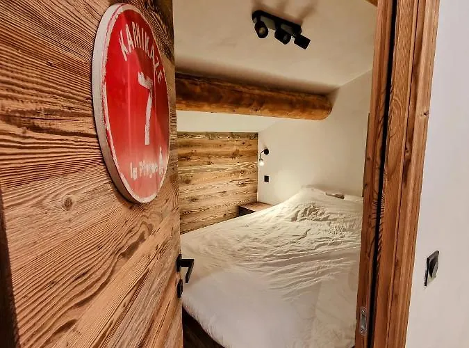 Dakota, Pied Des Pistes, 15 Pers,