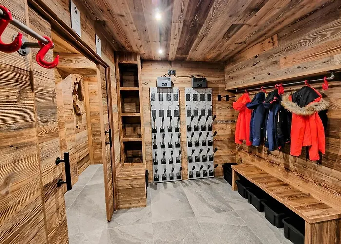 Dakota, Pied Des Pistes, 15 Pers, * 라 플라뉴