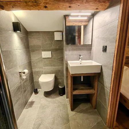 Dakota, Pied Des Pistes, 15 Pers, La Plagne