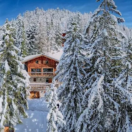 Chalet Dakota, Pied Des Pistes, 15 Pers, *